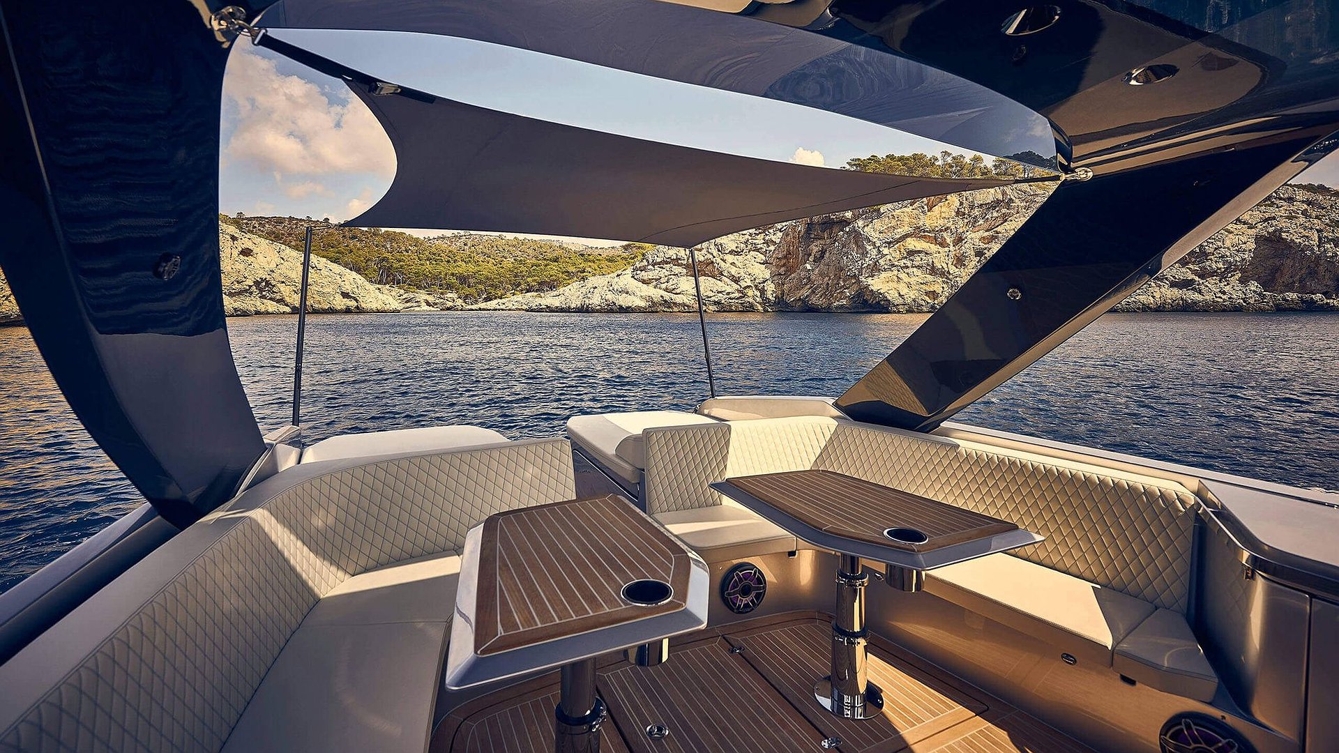 Frauscher 1414 Demon Air - Hailey SU de Lis Charter en Ibiza