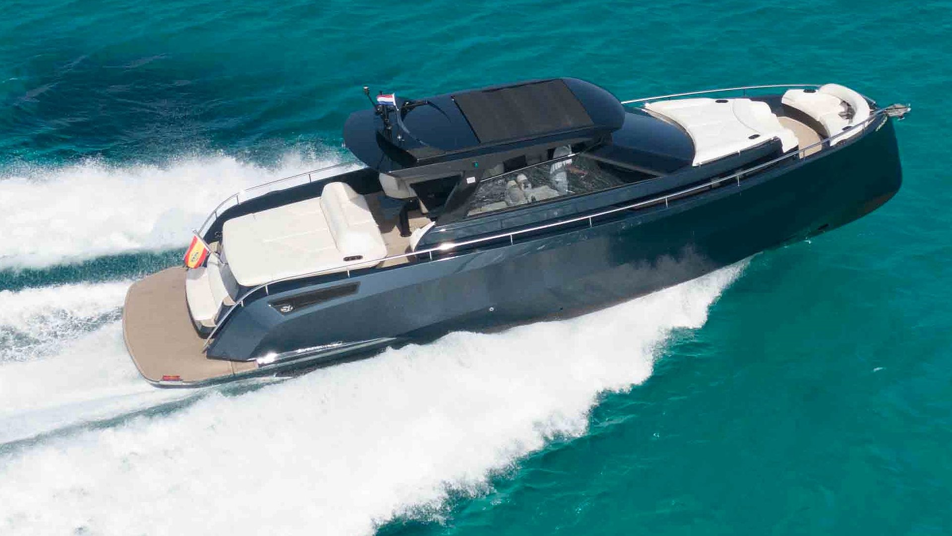 STEELER BRONSON 50 - CELEBRATE LIFE de Lis Charter en Ibiza