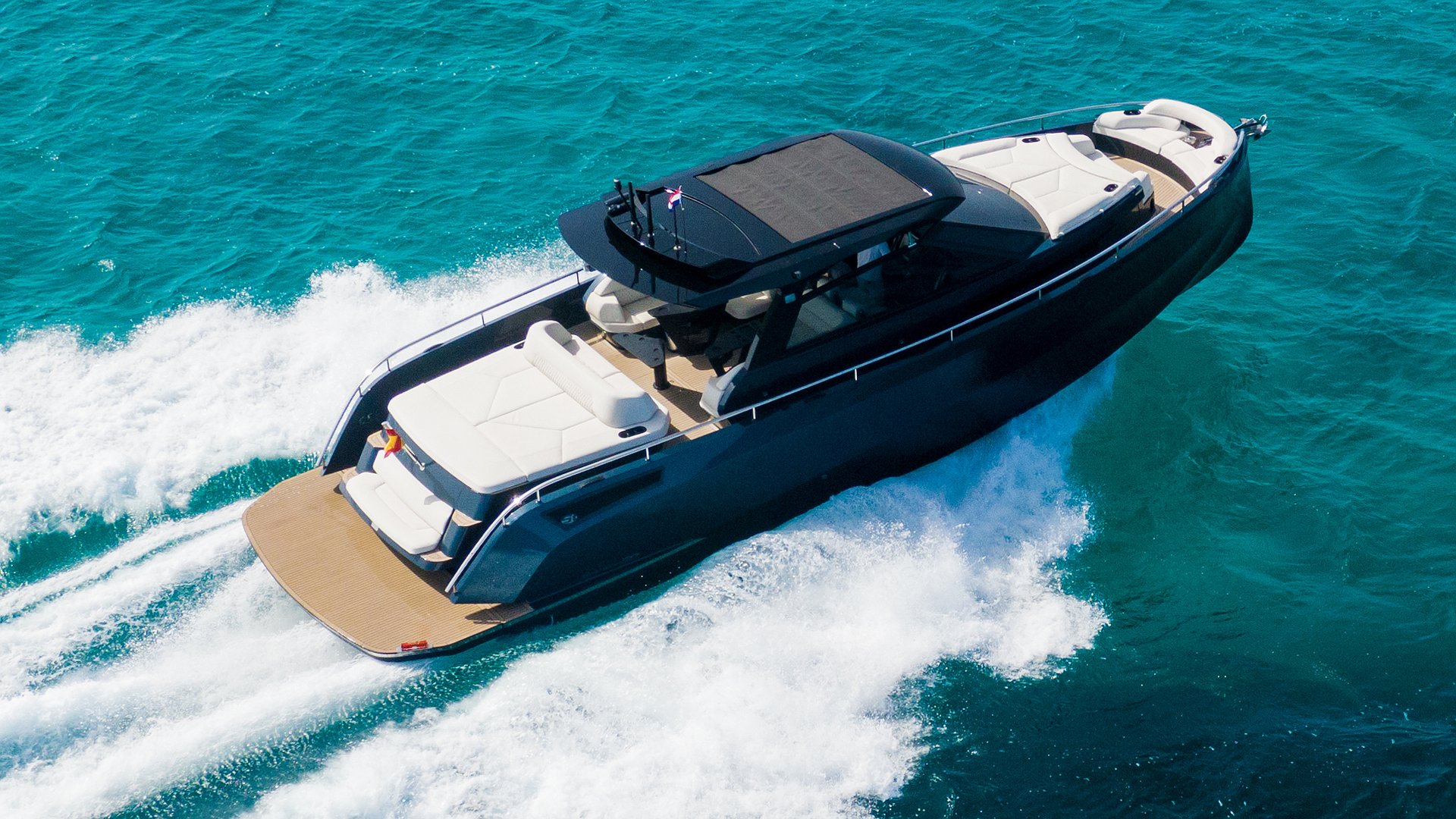 STEELER BRONSON 50 - CELEBRATE LIFE de Lis Charter en Ibiza