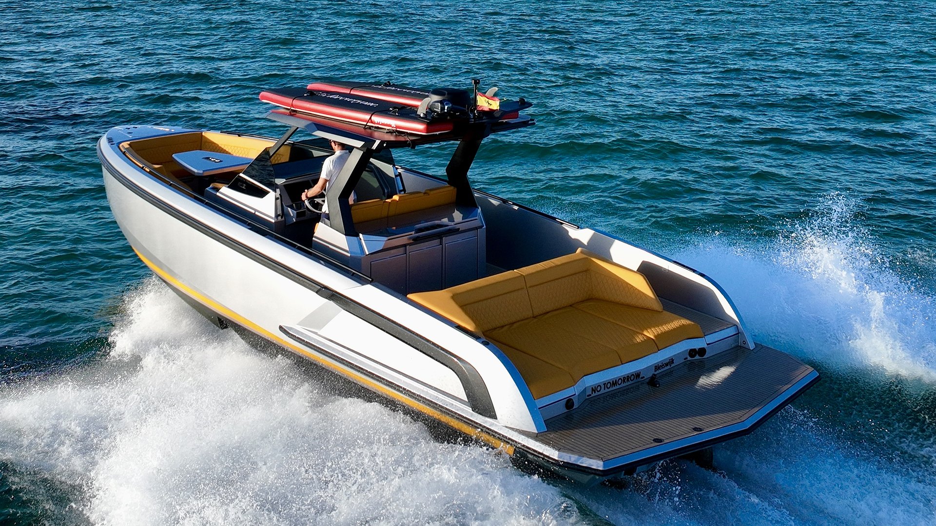 VANQUISH VQ40 - NO TOMORROW de Lis Charter en Ibiza