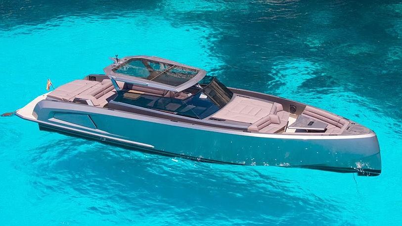 VANQUISH VQ52 - CASA ATLANTIS de Lis Charter en Ibiza
