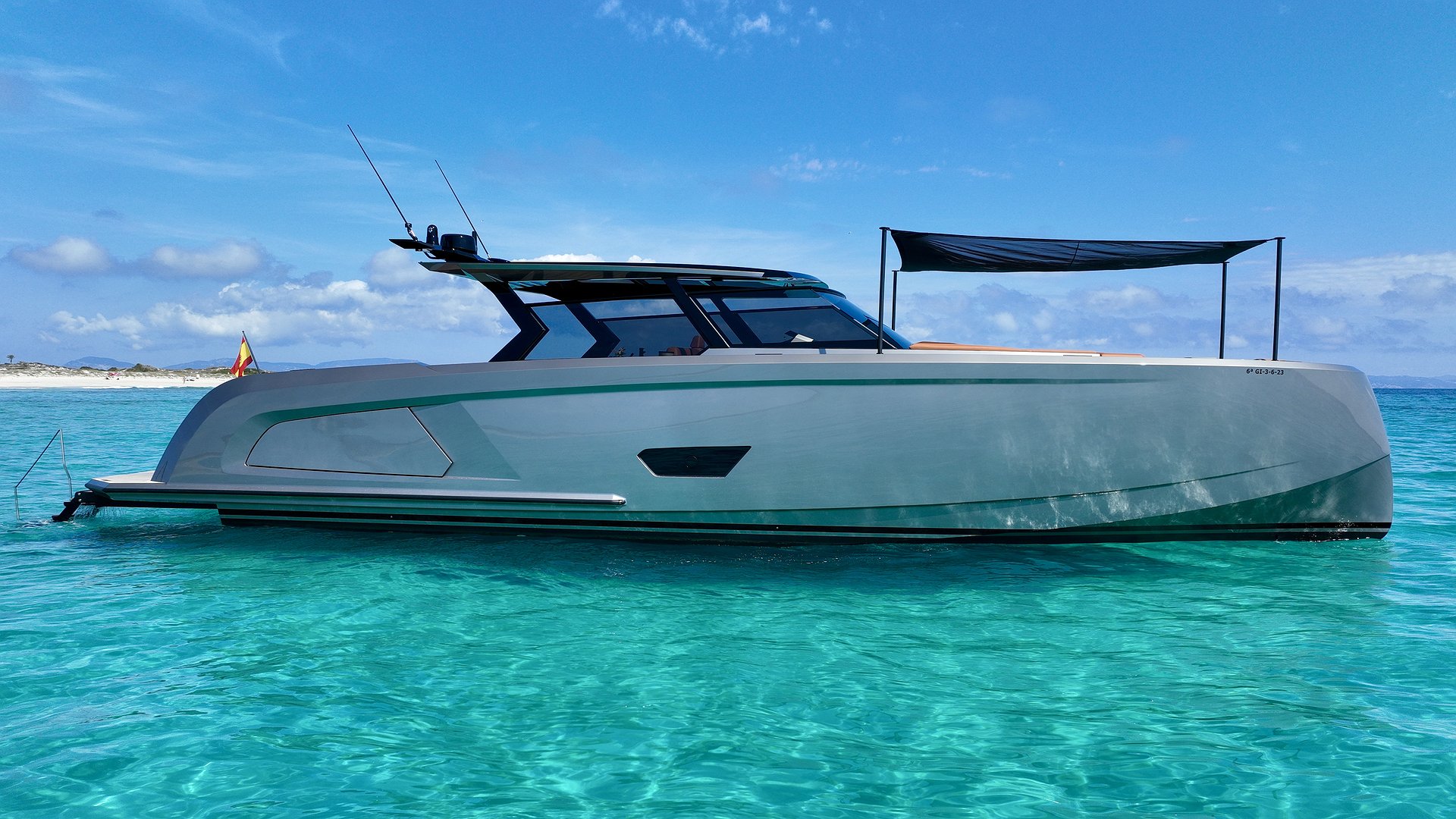 VANQUISH VQ58 - MI PARAISO de Lis Charter en Ibiza