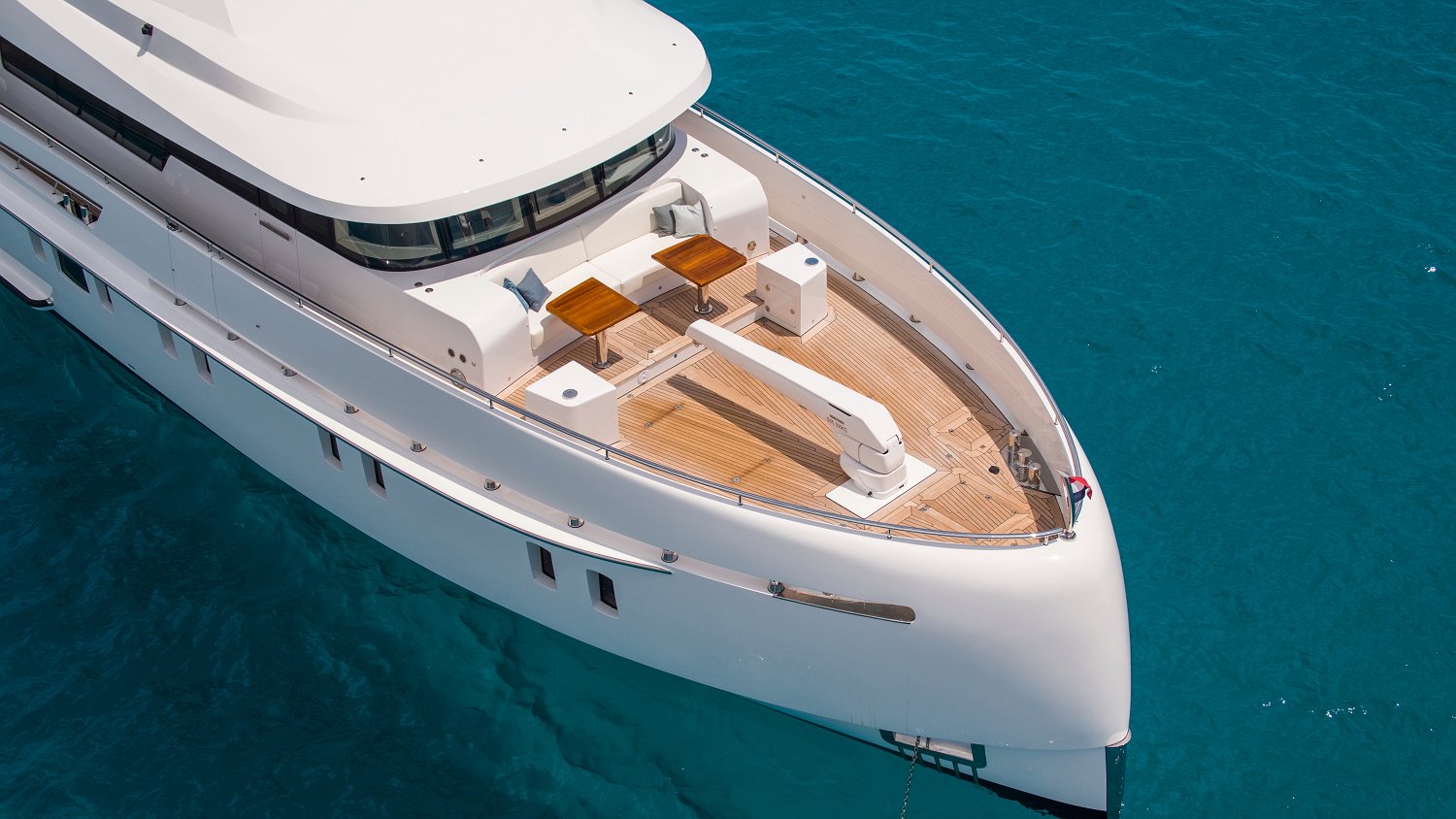 VANQUISH VQ82 - SEA STORY de Lis Charter en Ibiza