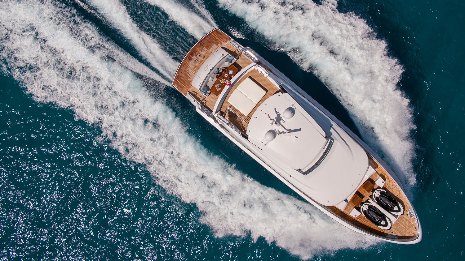 VANQUISH VQ82 - SEA STORY de Lis Charter en Ibiza